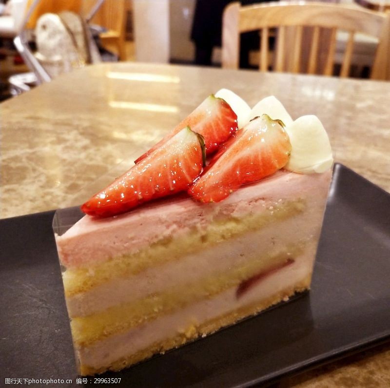 芝士蛋糕草莓蛋糕