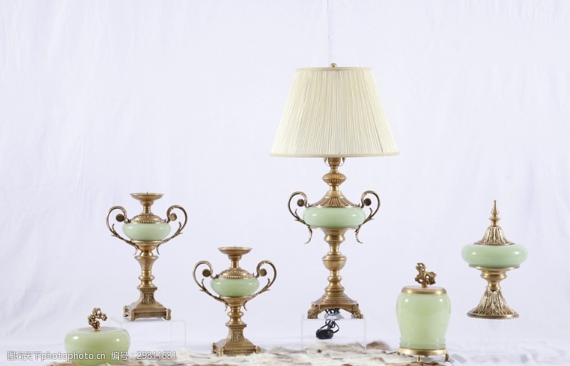 家居装饰素材欧美绿色玻璃配铜饰台灯烛台摆件