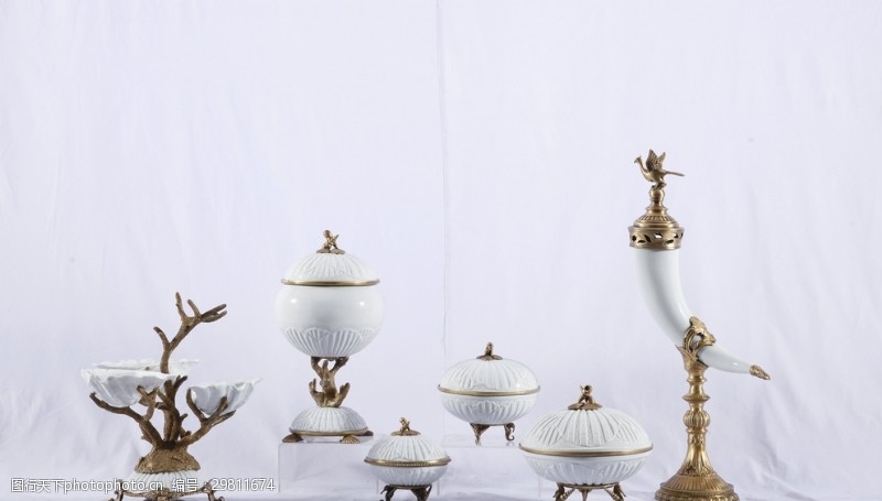 家居装饰素材创意陶瓷配铜树丫造型摆件