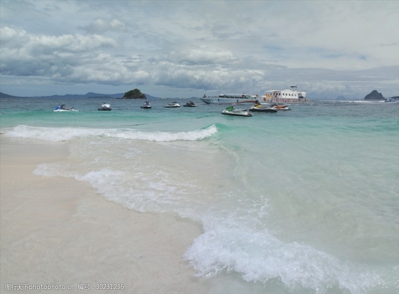 泰国普吉岛海边沙滩