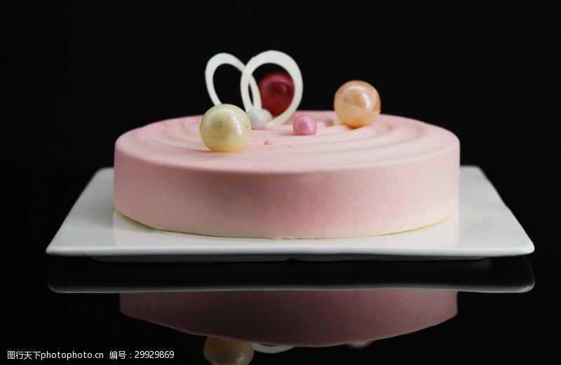 西米糕粉色慕斯蛋糕